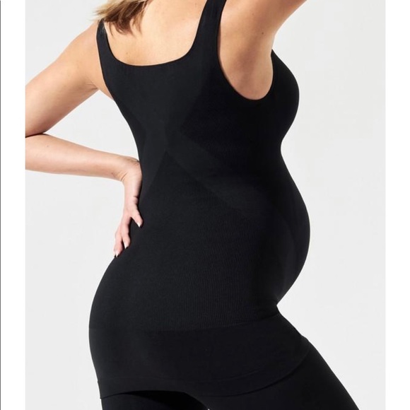 BLANQI® EVERYDAY™ MATERNITY BELLY SUPPORT TANKTOP - Picture 3 of 4